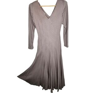 Nancy Johnson Light Taupe Long Sleeve 1980s Vintage Midi Dress Size 10